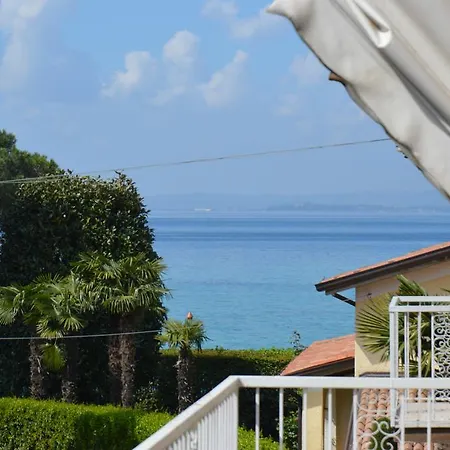 Lazise Promenade Manzoni Apartmán