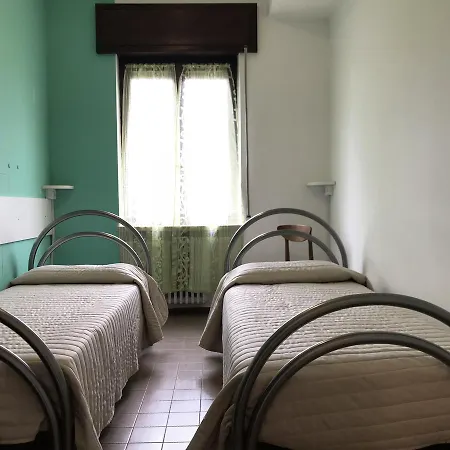 Lazise Promenade Manzoni Apartment Lazise